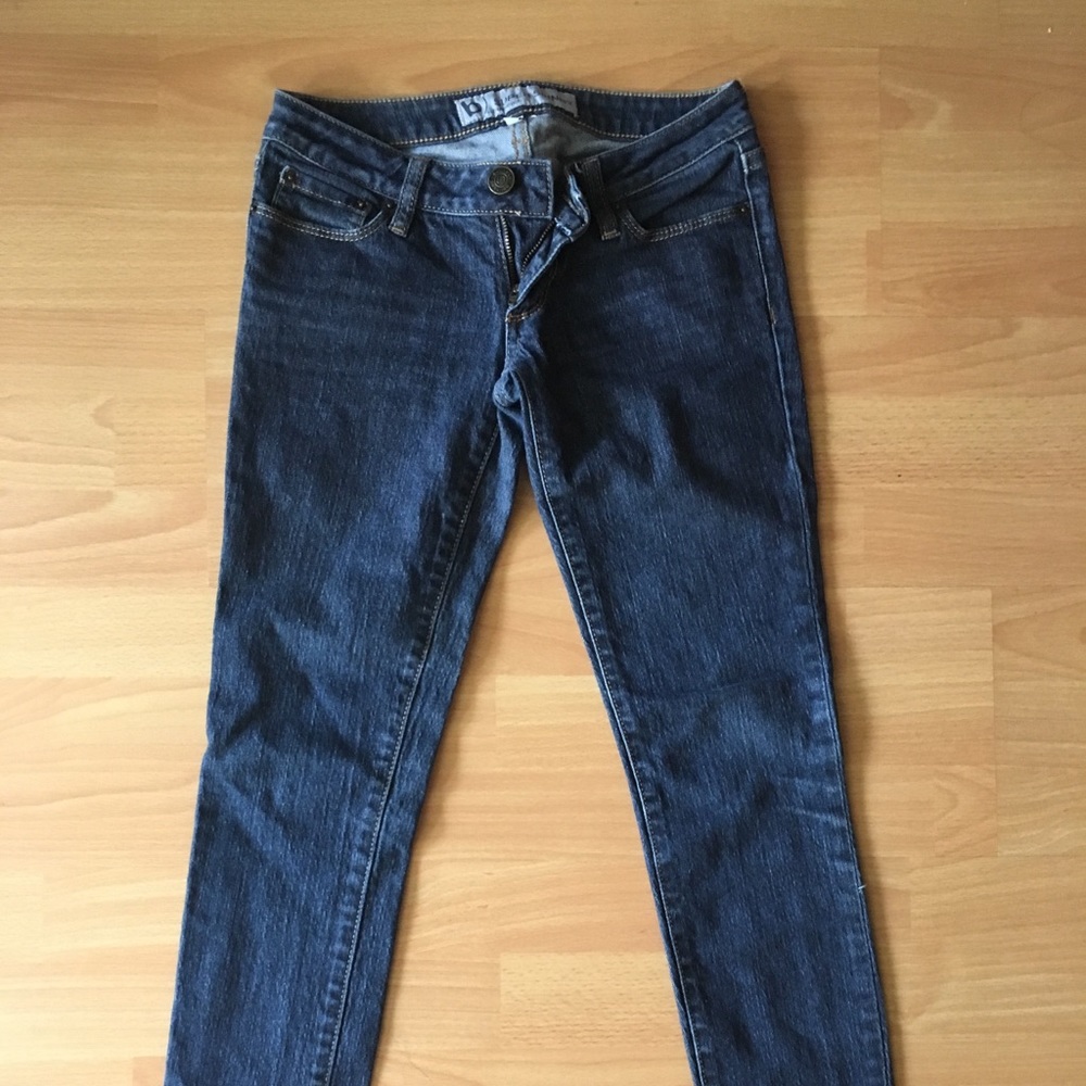 Super skinny Bullhead jeans size 0 short
